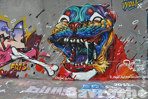 Graffiti tête de chien Graffiti tête de chien
