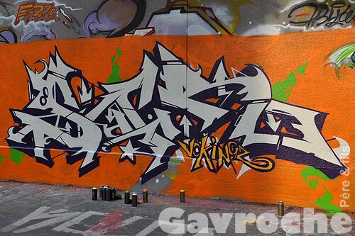 Graffiti en cours de réalisation Graffiti en cours de réalisation