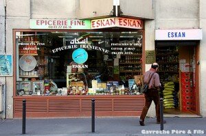 L'épicerie iranienne Eskan rue des Entrepreneurs dans le 15ème arr.